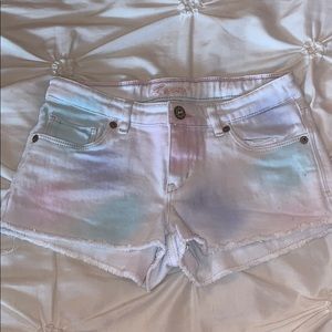 Girls Levi’s Denim Shorts